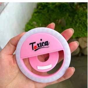Ring light selfie toxica